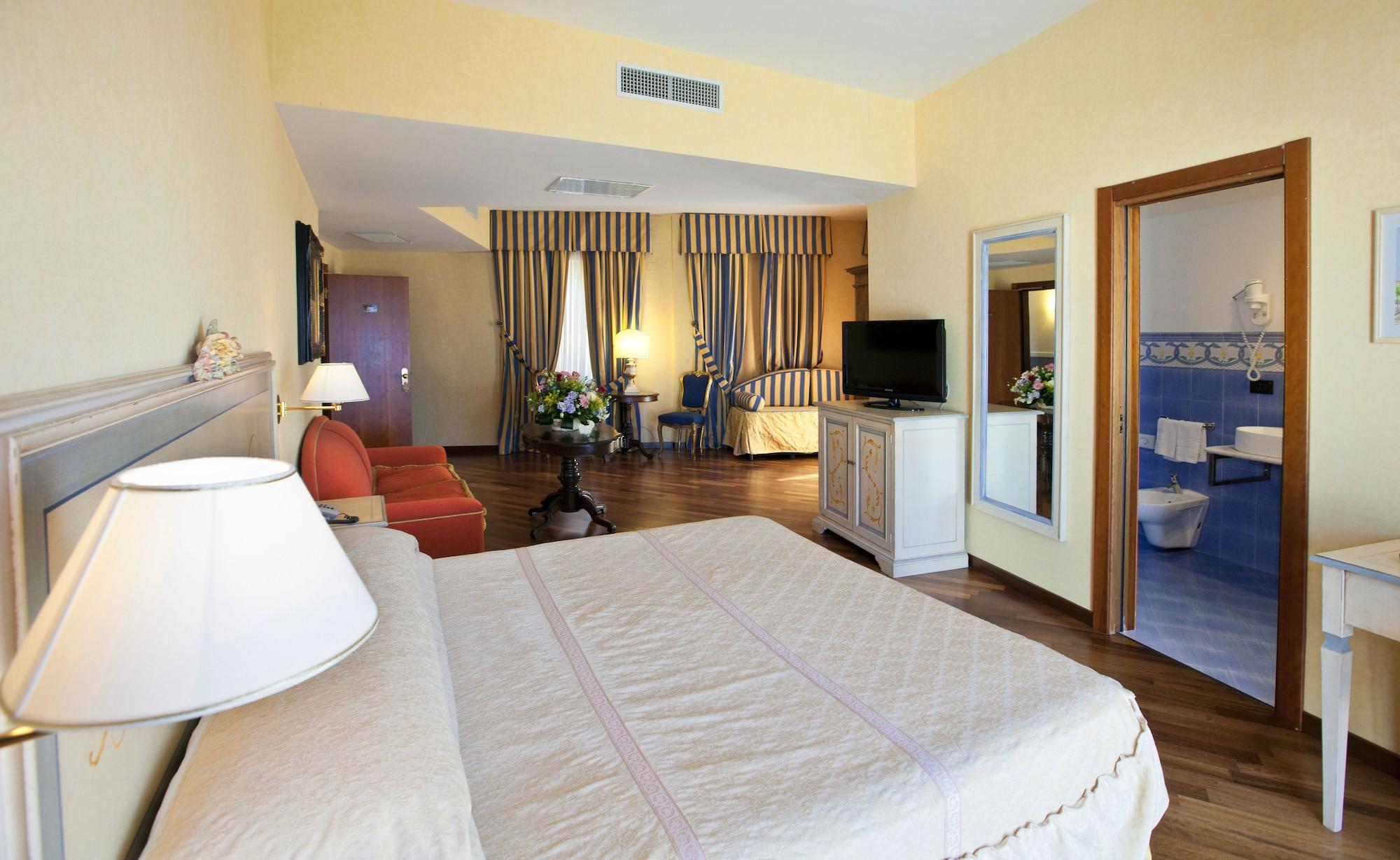 Punta Campanella Resort & Spa Massa Lubrense Chambre photo