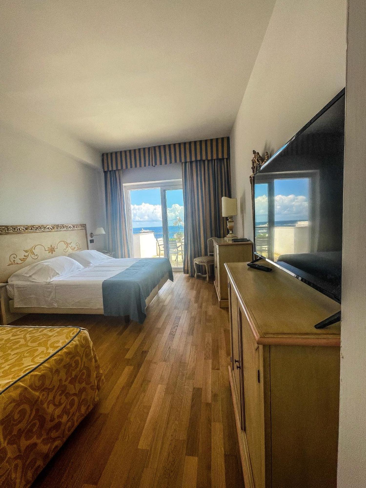 Punta Campanella Resort & Spa Massa Lubrense Extérieur photo